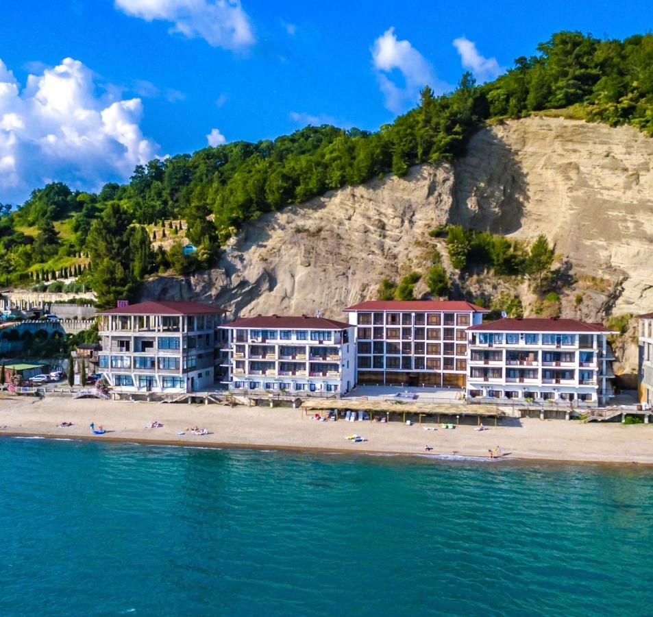 Arbica Pension Pizunda Exterior photo